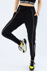 Pantaloni sport