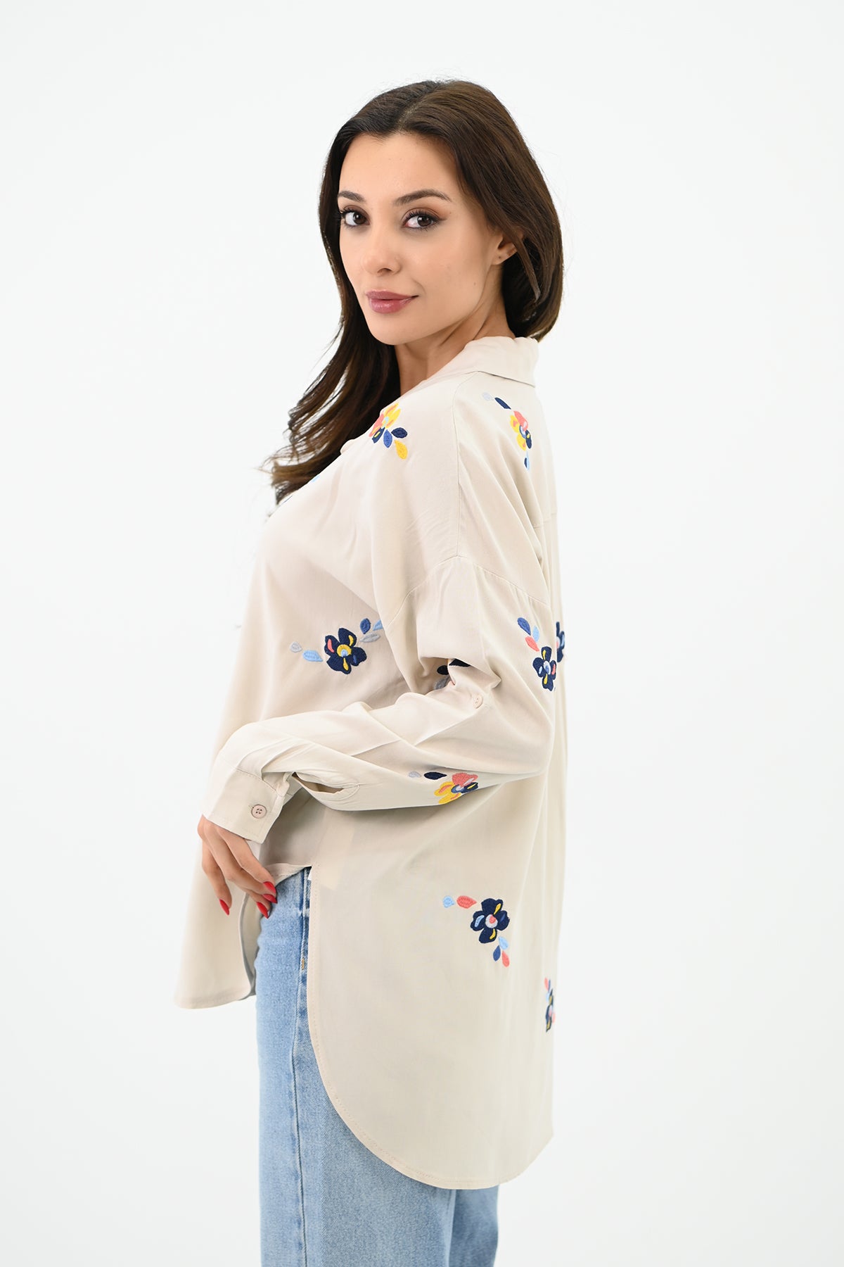 ЕЖЕДНЕВНА РИЗА НА ЕДРО 1735-24 бродирана