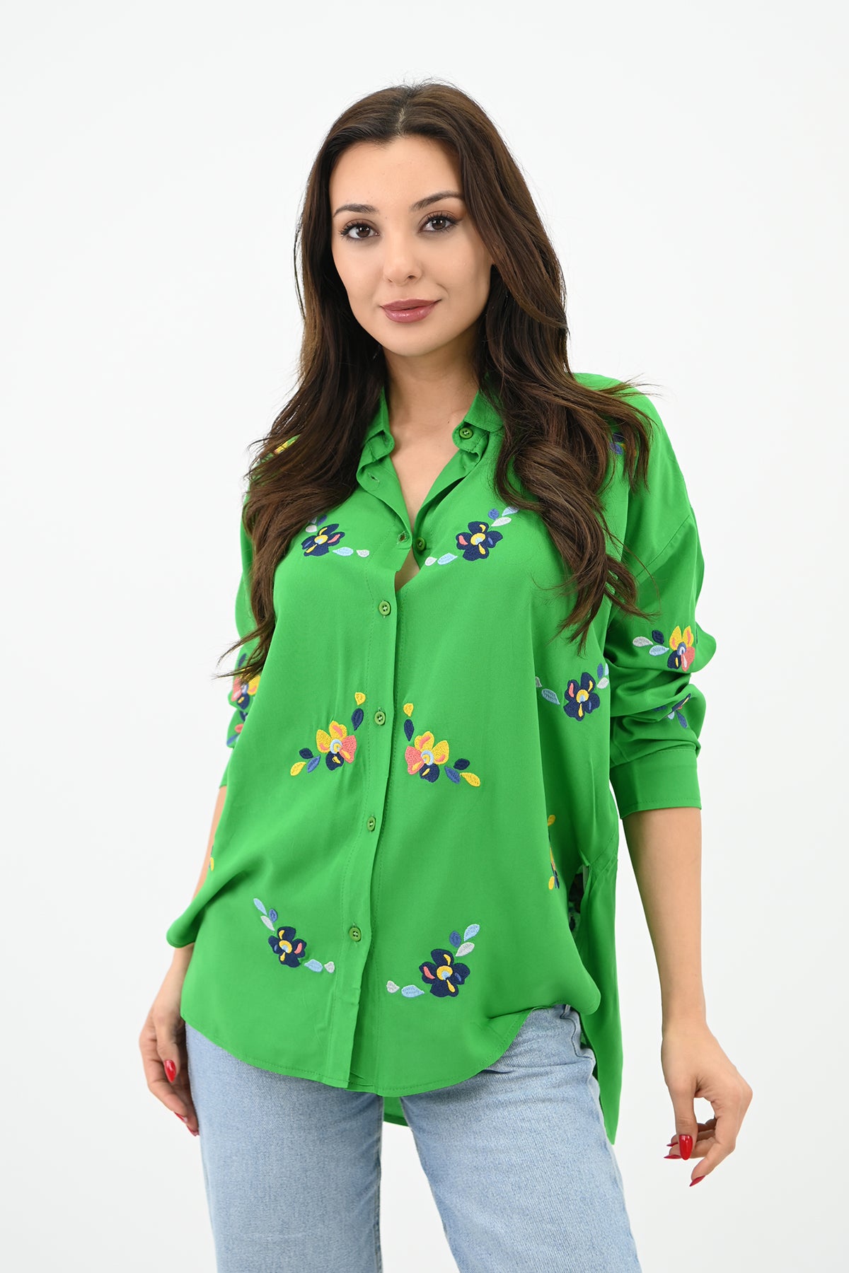 ЕЖЕДНЕВНА РИЗА НА ЕДРО 1735-24 бродирана