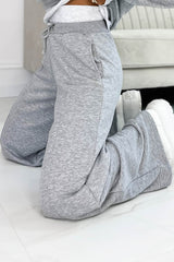 СПОРТНИ ПАНТАЛОНИ С ТАЛИЯ НА ЕДРО 6236-24