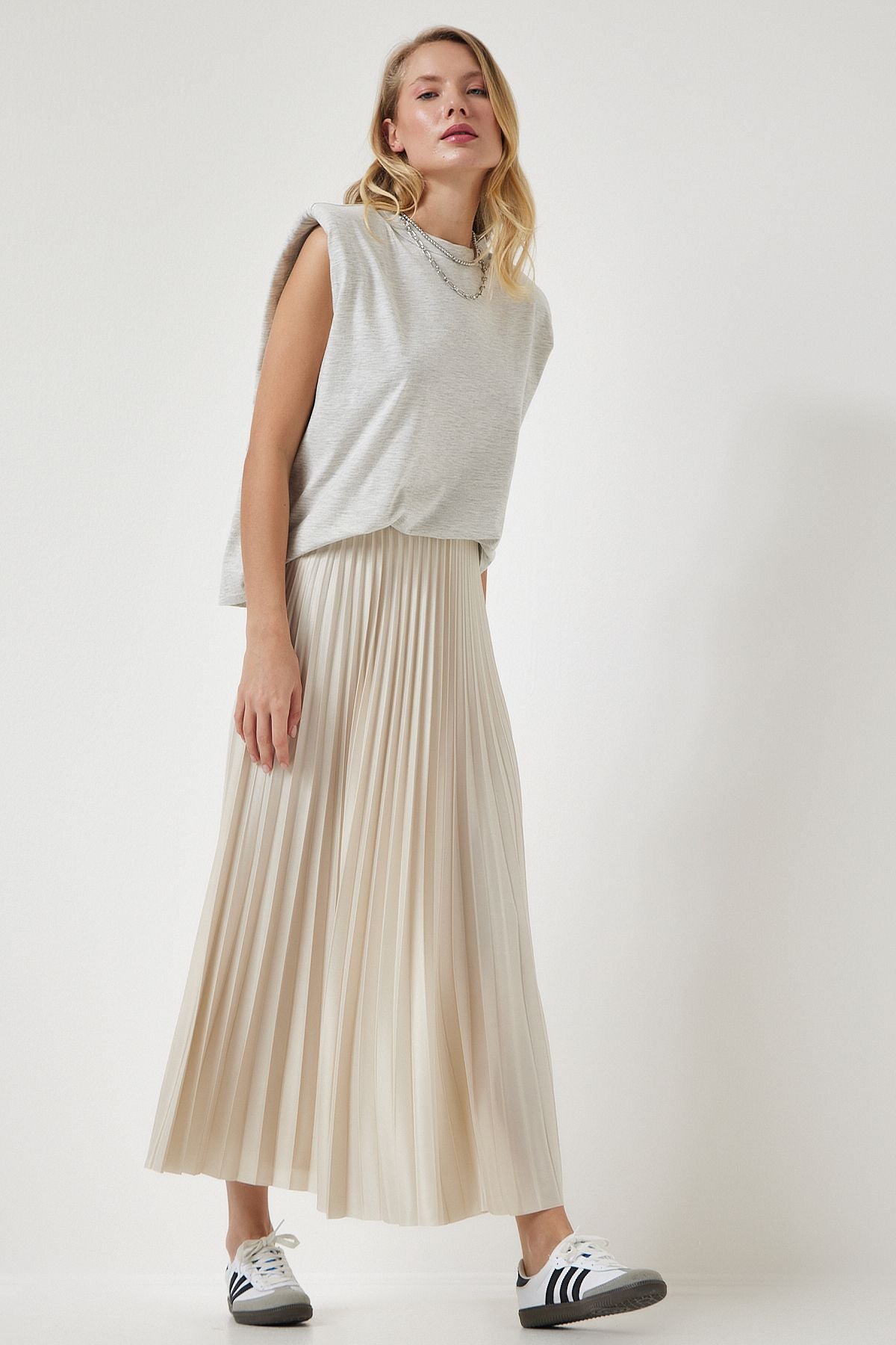 FUSTĂ CASUAL ANGRO 8276-24 plisata
